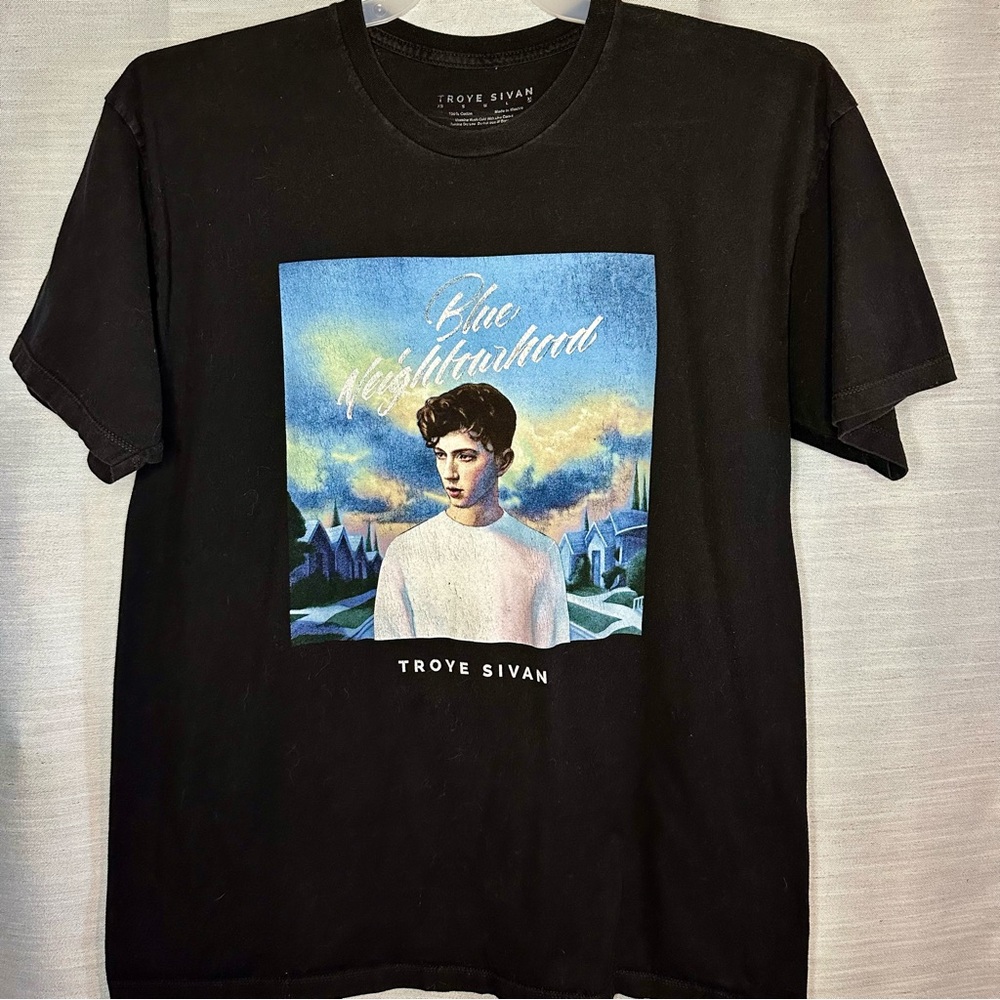 Troye Sivan Blue Neighborhood unisex XL Black Graphic Tee